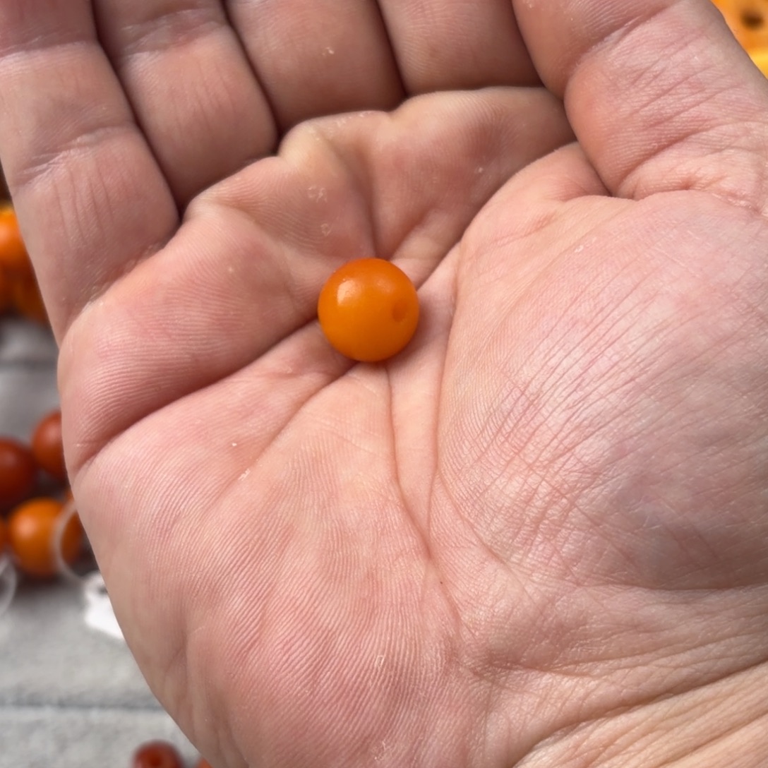 花***静蜜蜡未镶嵌颈饰老蜜蜡