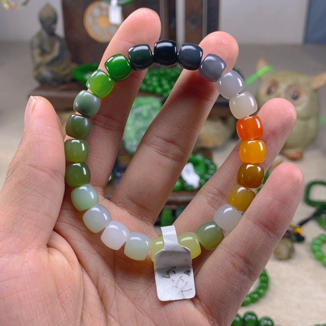 和田玉颈饰未镶嵌神**遥