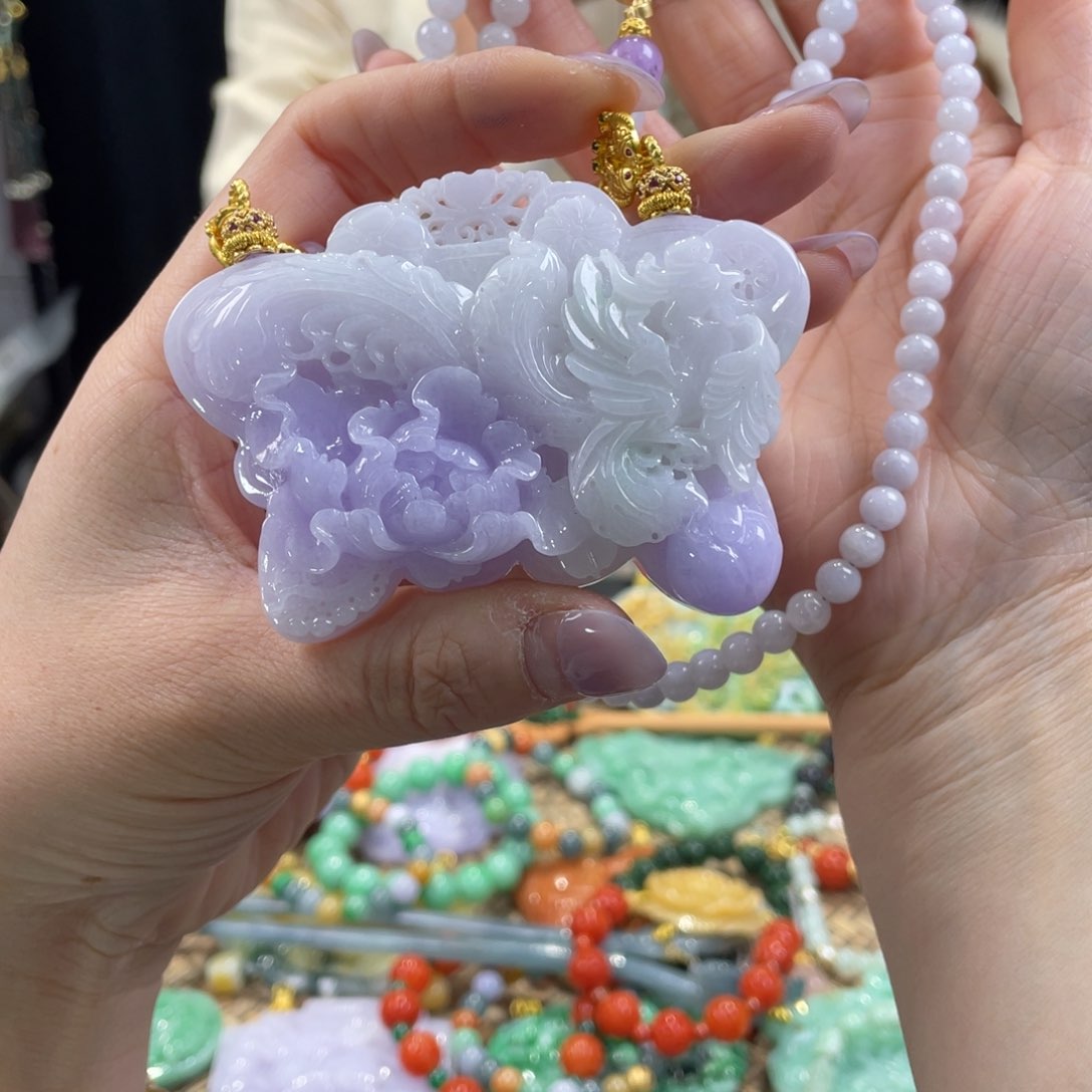 翡翠颈饰未镶嵌代编织