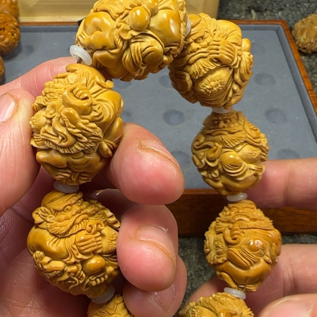 橄榄核吊坠黑***ㅤ……………………