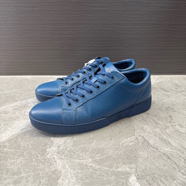 99新 LouisVuitton/路易威登 蓝色水波纹休闲板鞋 42码