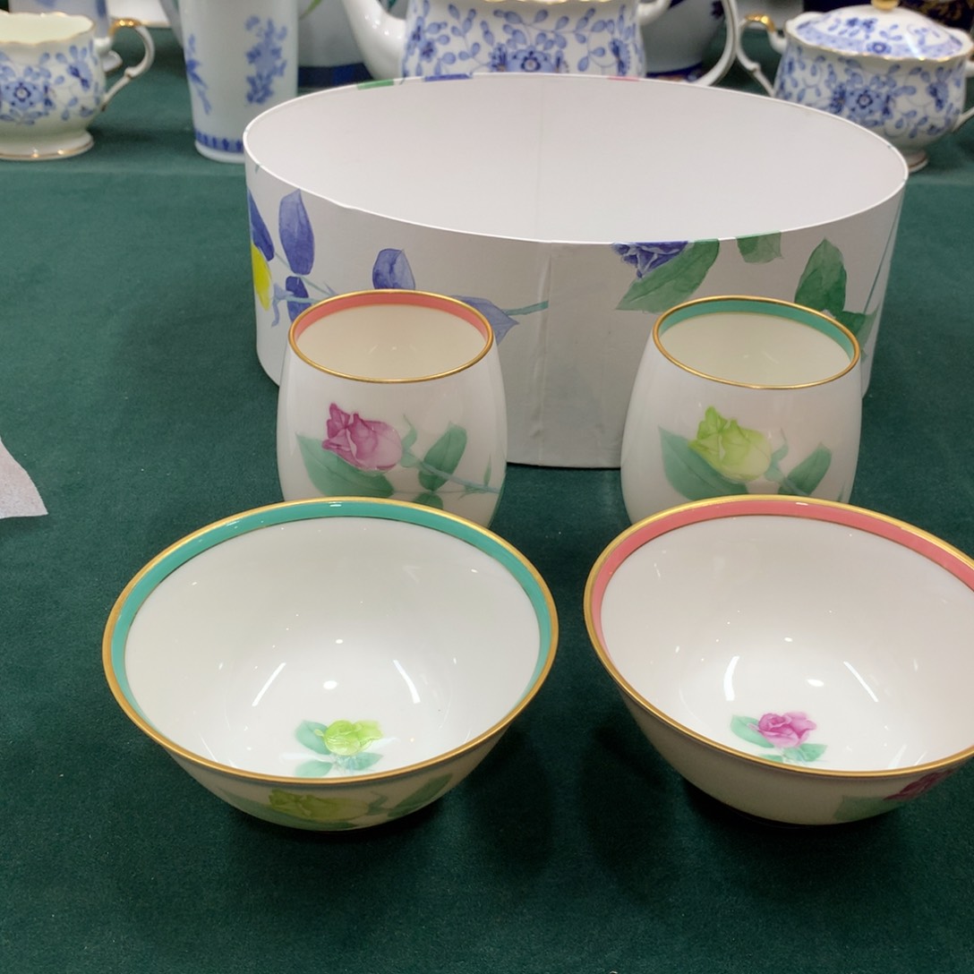 摆件全是大漂亮瓷器啊美美哒