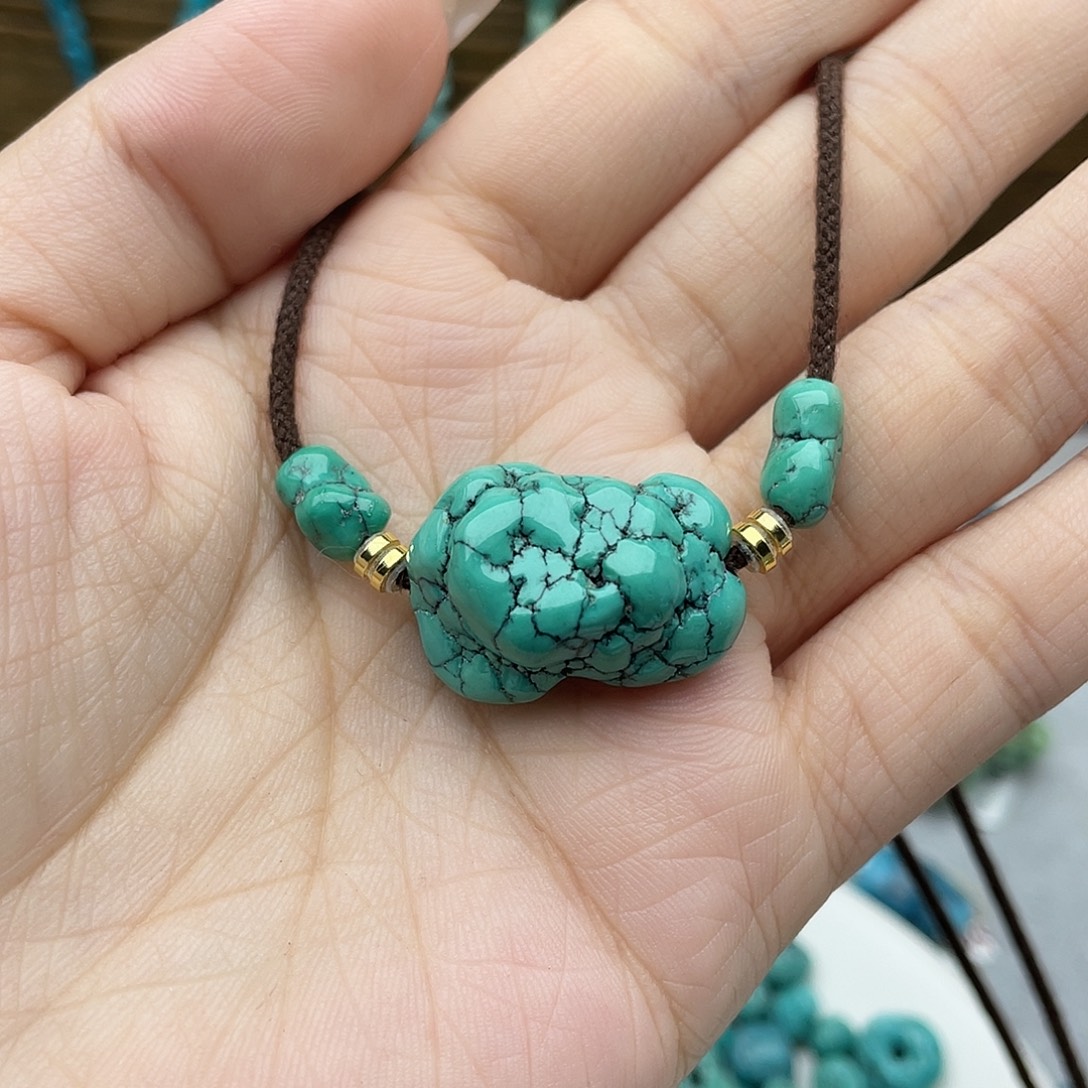 绿松石未镶嵌玉化随行锁骨链