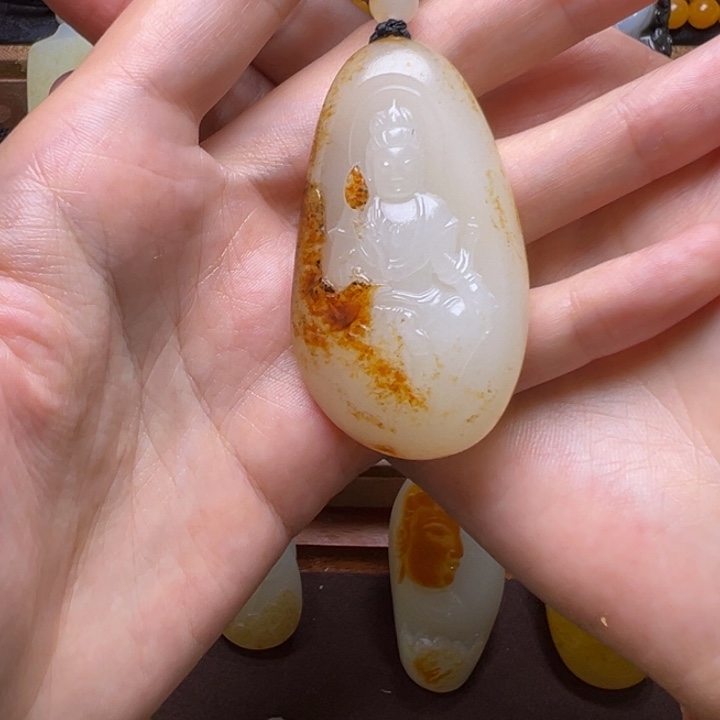 @***@和田玉未镶嵌颈饰