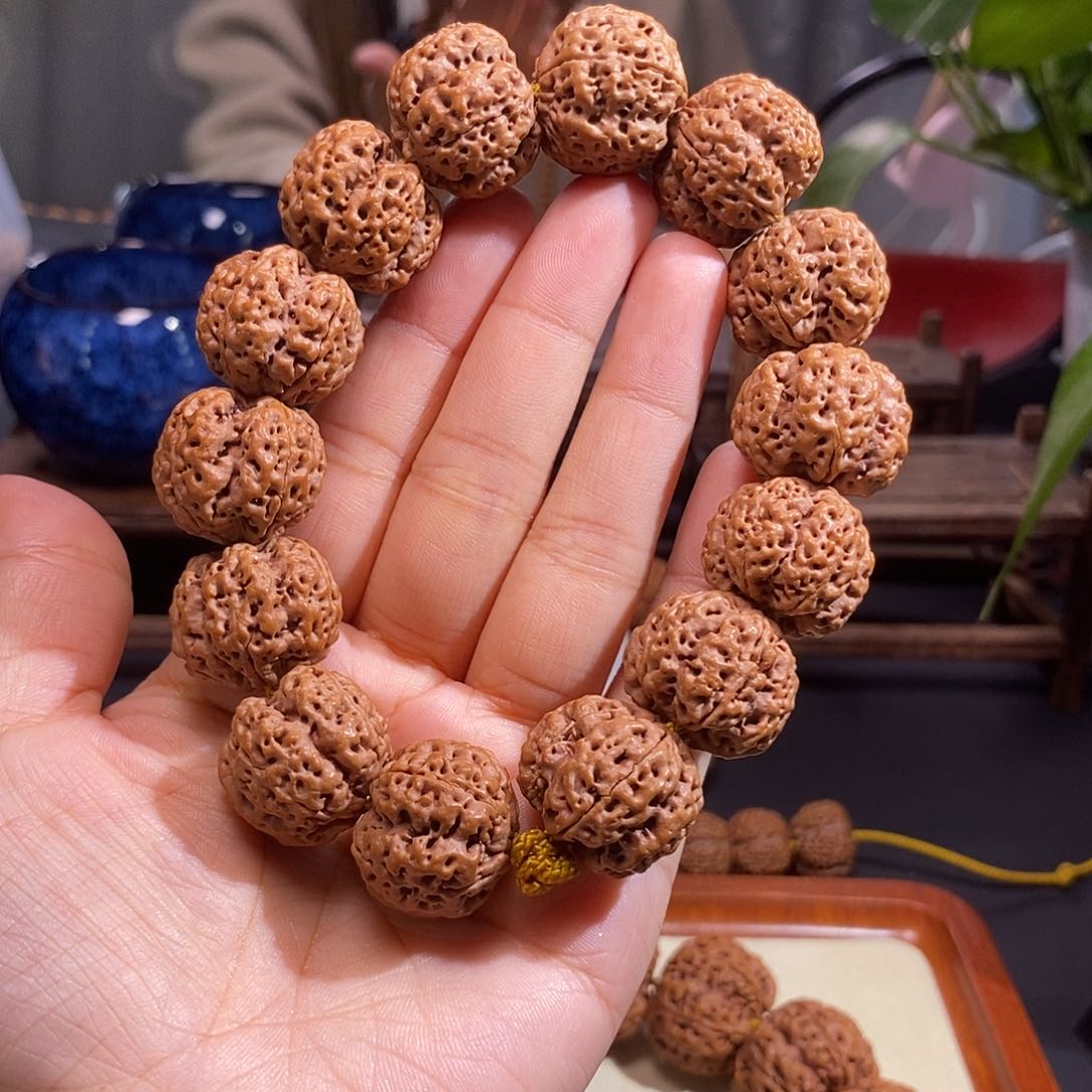 金刚菩提手串铁血梅花22mm
