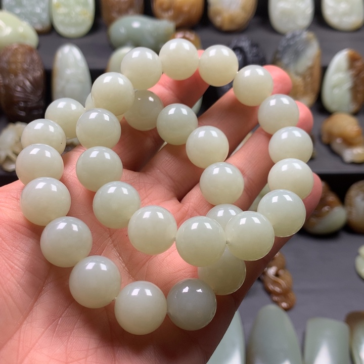 和田玉（糖玉）手串未镶嵌多样性发一