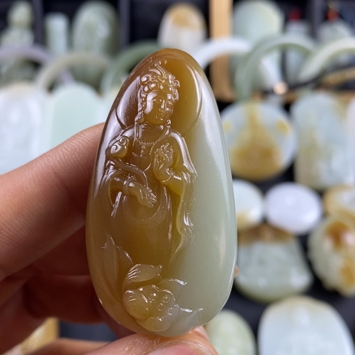 和田玉挂件未镶嵌