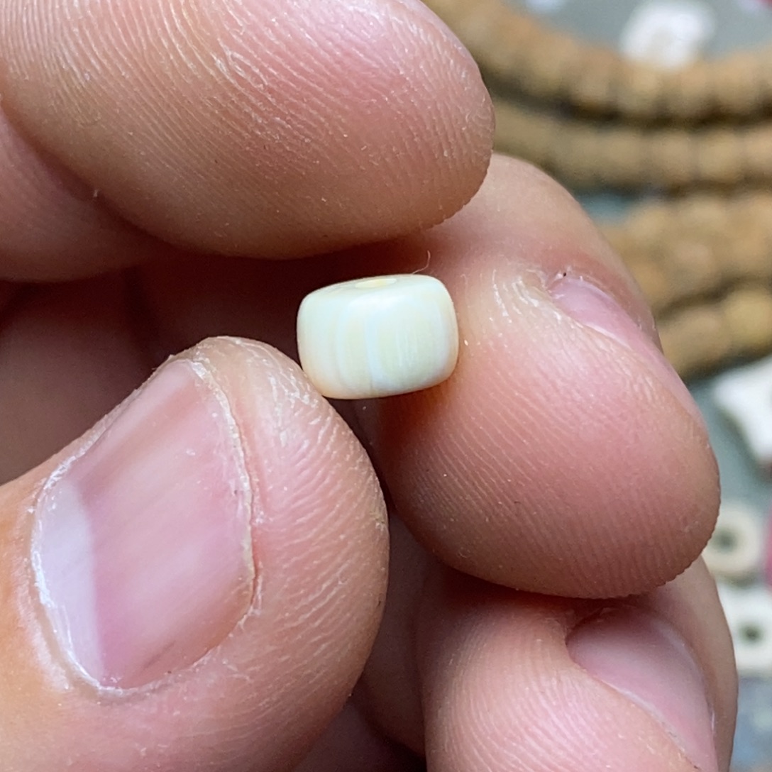 柏香籽/百香籽吊坠墩子7.2左右