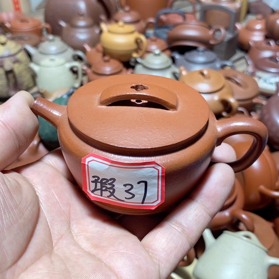 紫砂茶壶欢迎各位光临惠顾