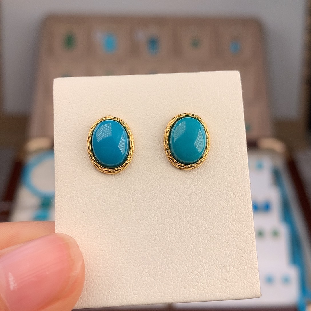 绿松石未镶嵌耳饰