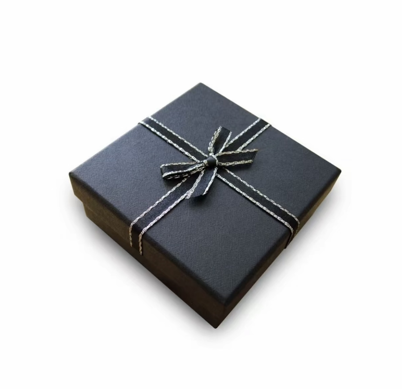 三班  芳枳  百张礼品盒