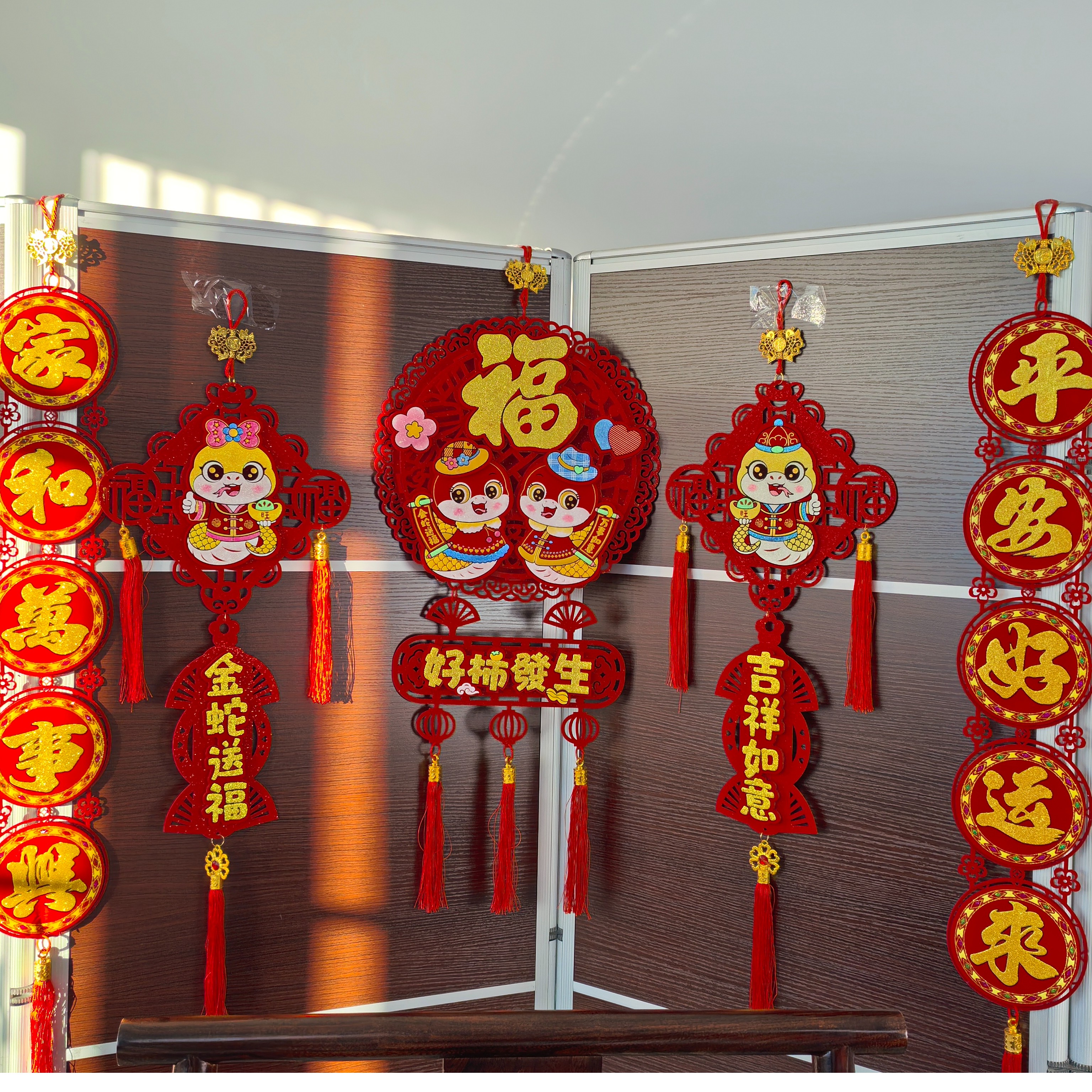 各种各样的新年挂件