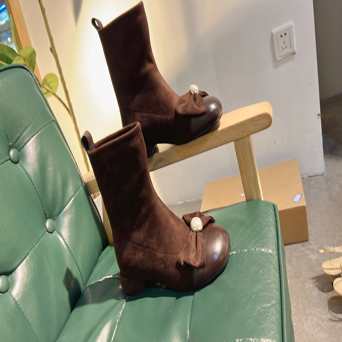 女鞋圆头平底短靴女软底单鞋子靴弹力舒适款