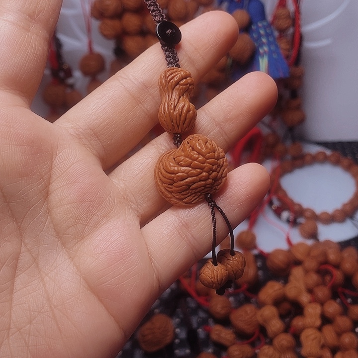 吊坠桃核龙纹桃枭