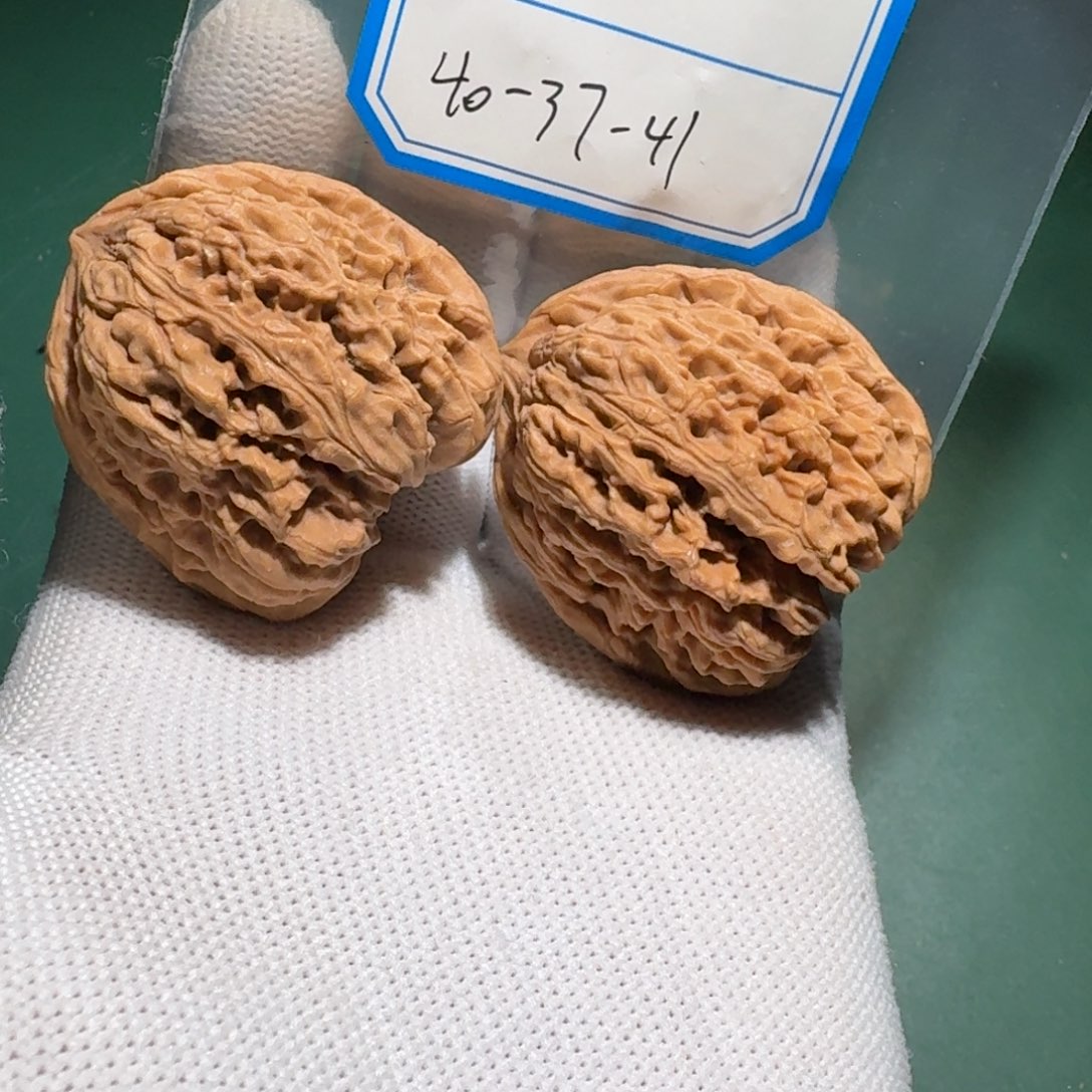 文玩核桃吊坠90号南疆h