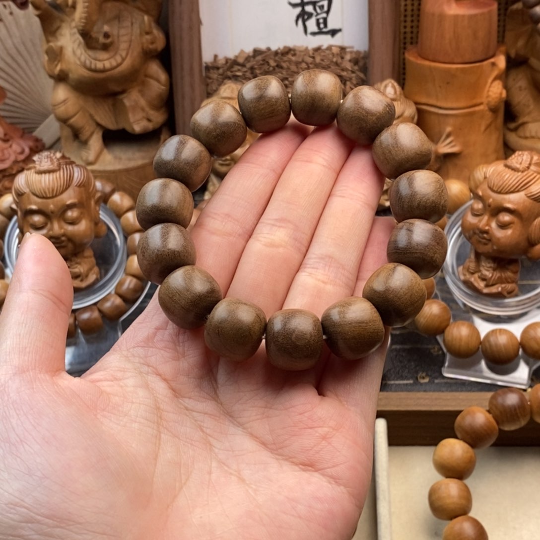 檀香木手串/手链瑕疵福利，老山檀，奶香15.16