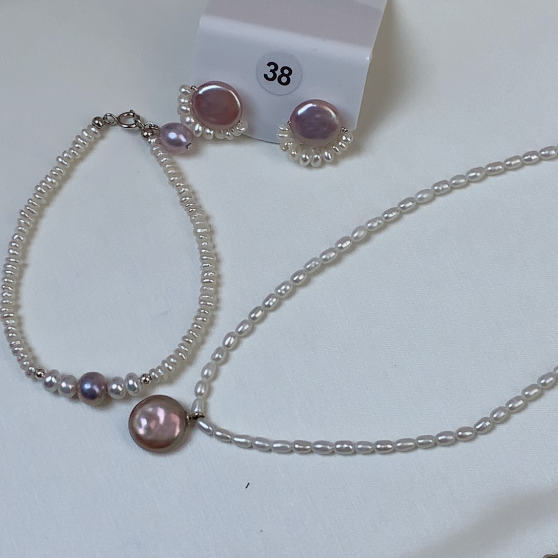 未镶嵌耳饰淡水珍珠