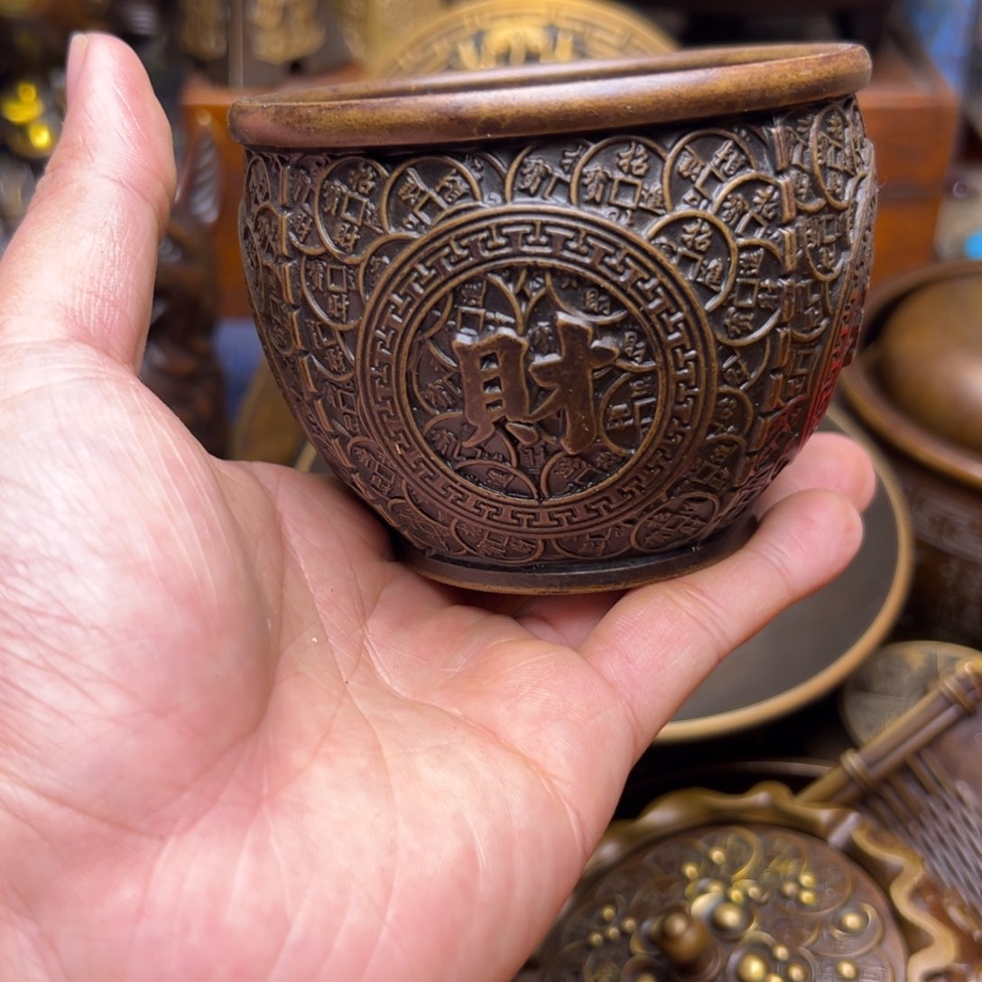 精美铜器，点击下单