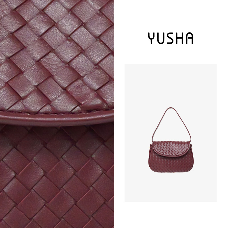 YUSHA/高档小号巴洛红羊皮编织翻盖手提包-10049