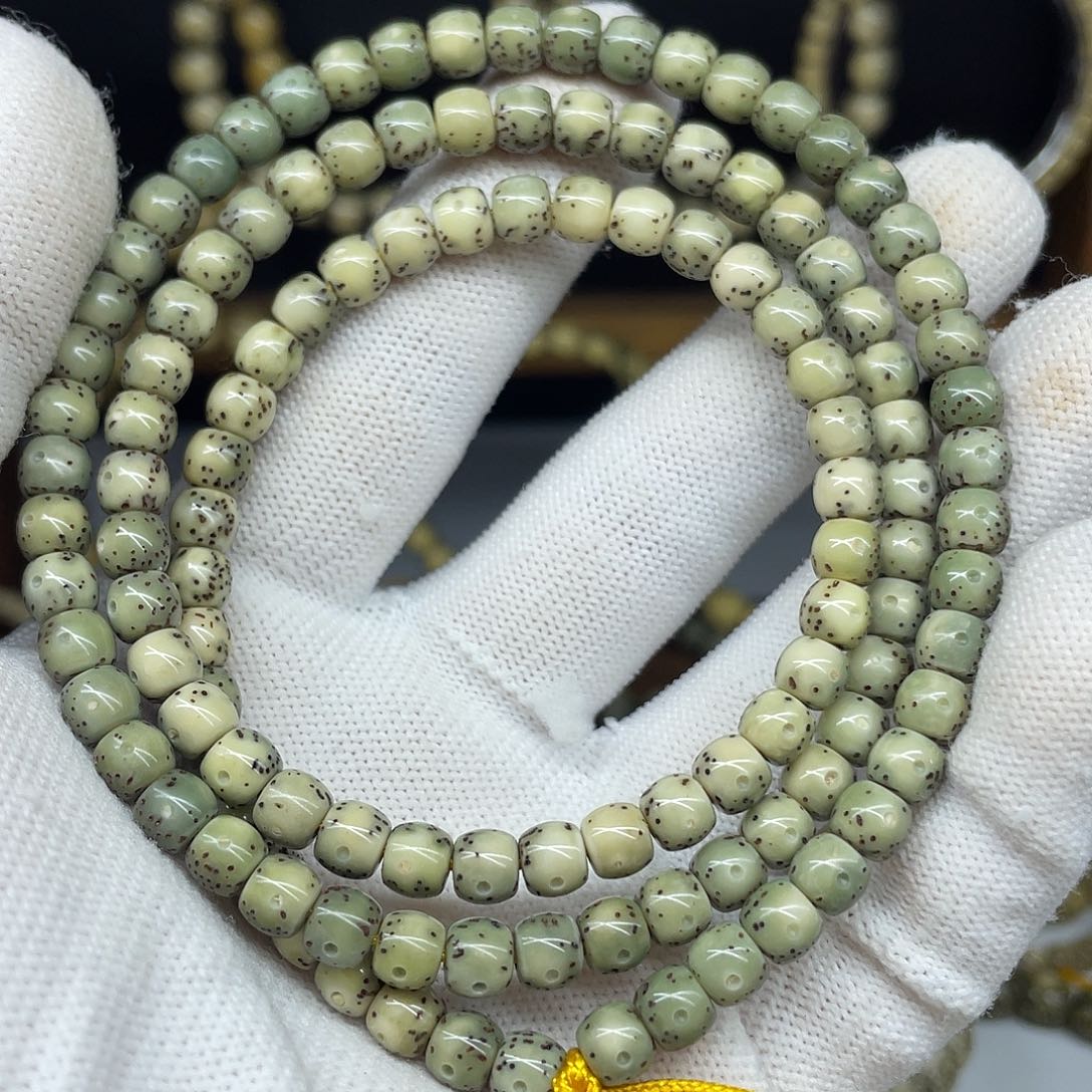 手串星月菩提6-5，冰糖