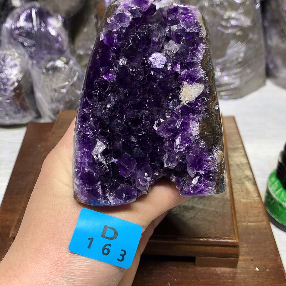 紫晶大型摆件（非配饰）未镶嵌