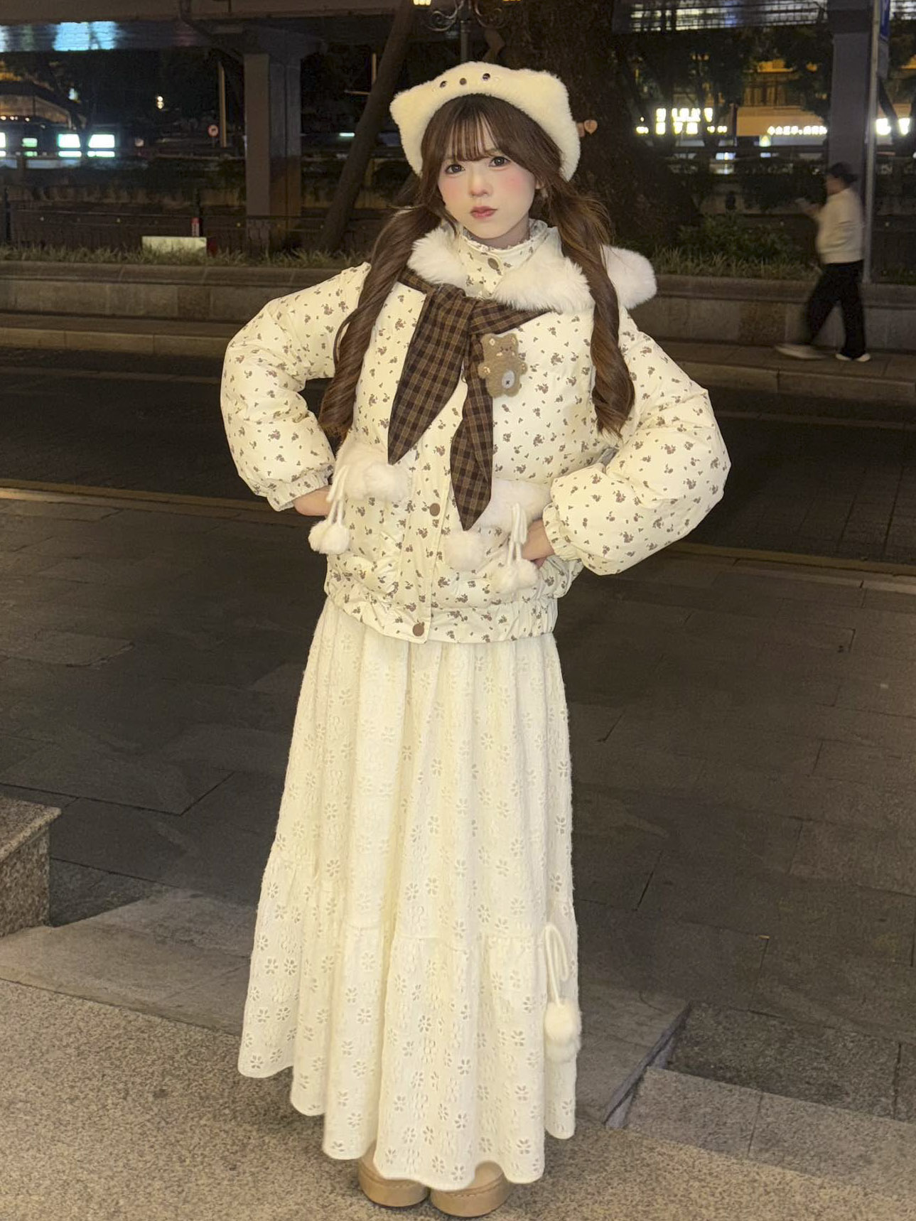 桔梗house 焦糖泡芙 甜美风小熊碎花毛领连帽加厚棉服女冬季保暖