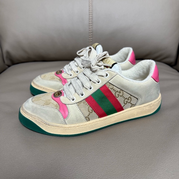 95新 GUCCI/古驰 36码/97新/gucci小脏鞋粉尾