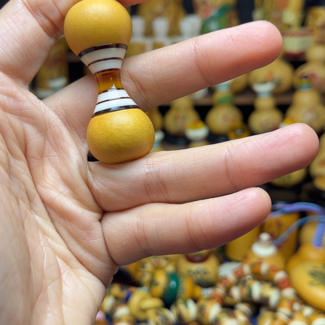 使***者大叶紫檀（黑酸枝木类）