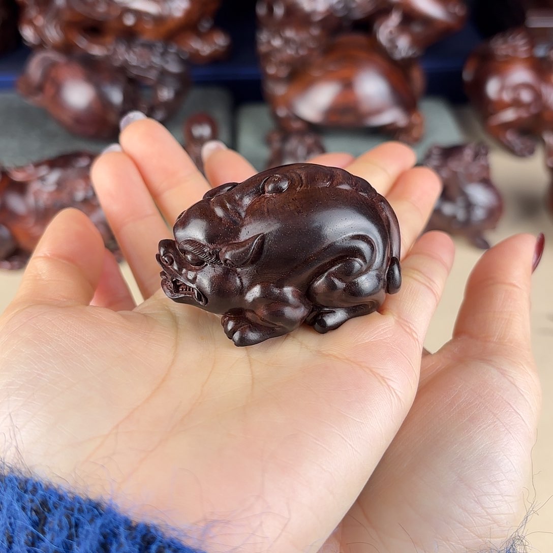 黄花梨/降香黄檀把件把件