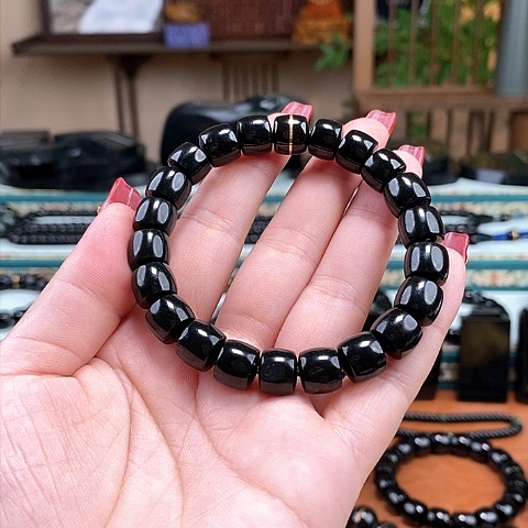 和田玉手链未镶嵌《****》