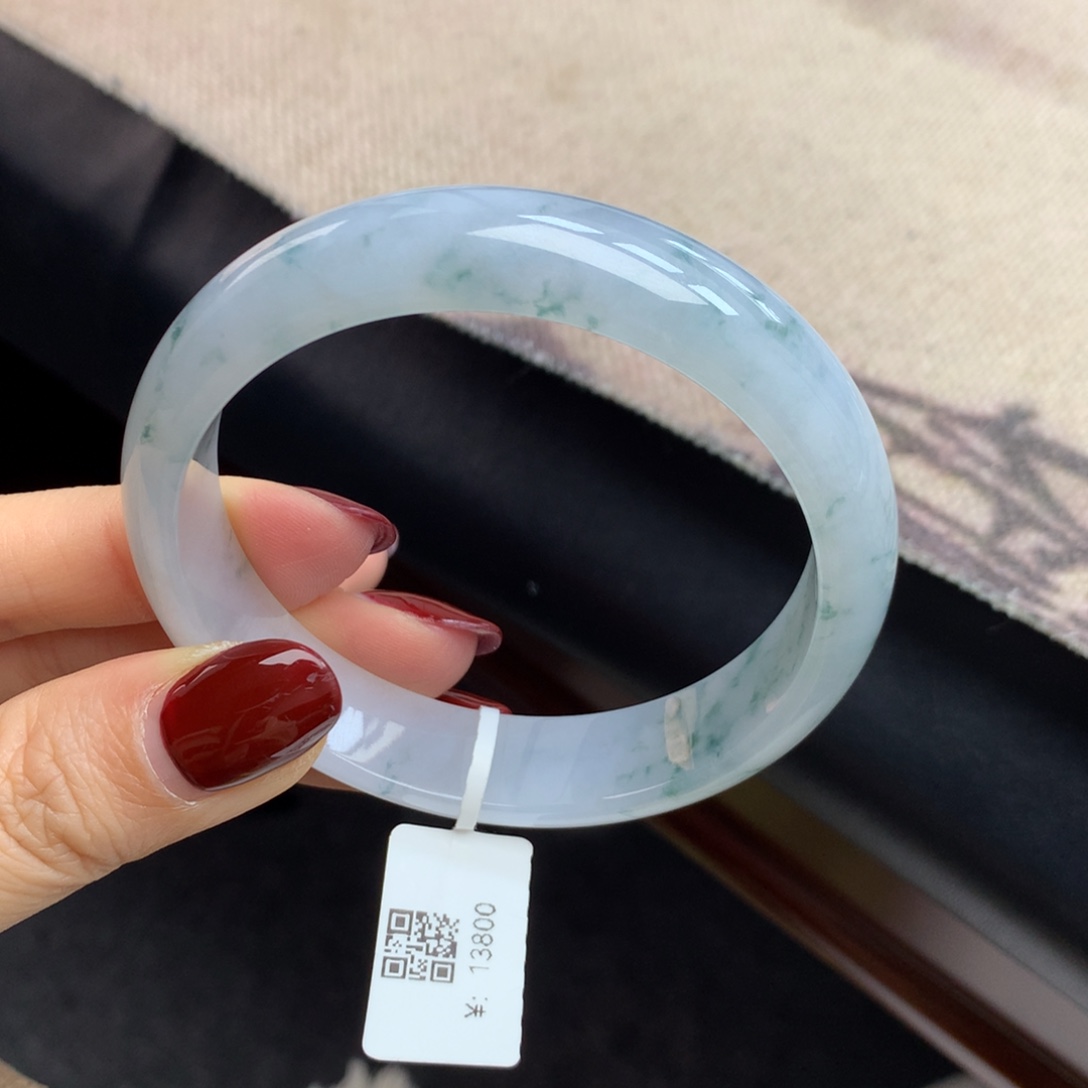 海***去翡翠未镶嵌手镯飘花