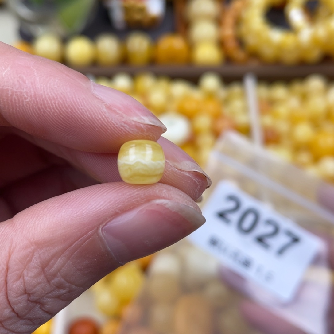 未镶嵌蜜蜡珠宝奇石微粉7.6