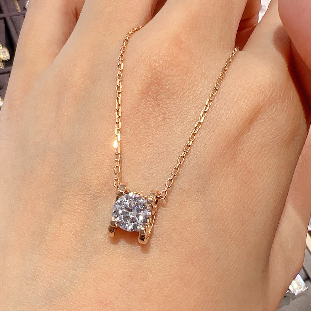 实验室培育钻石颈饰18K金镶嵌1.008