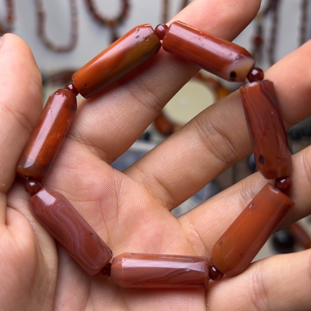 玛瑙/玉髓颈饰未镶嵌