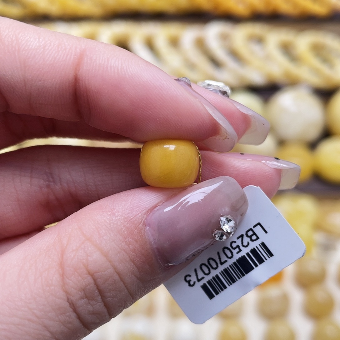 琥珀未镶嵌裸石10*7.8mm氧化款老型