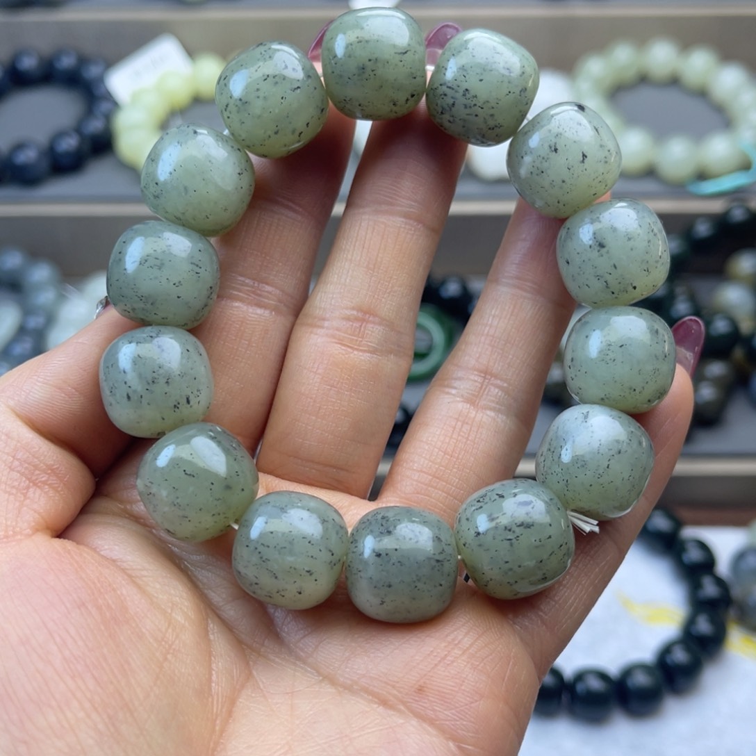 和田玉手链未镶嵌