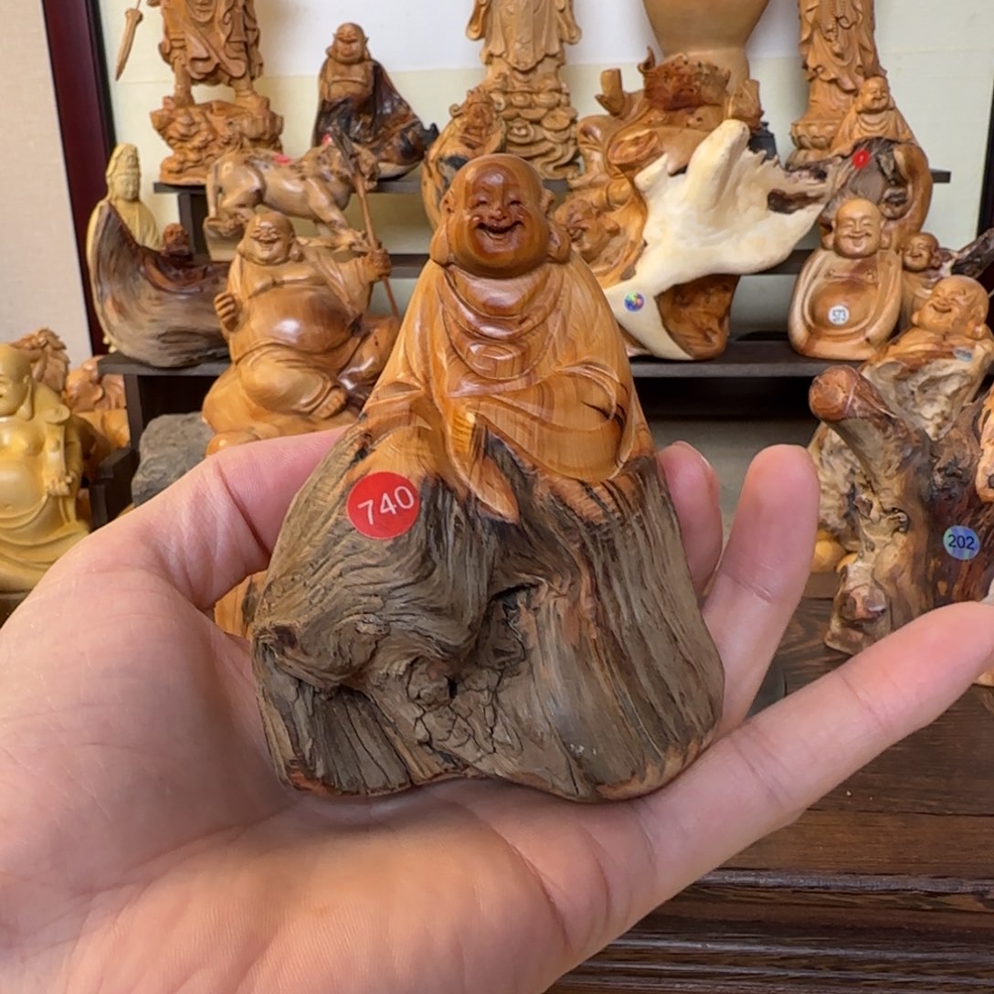 崖柏小木匠艺雕一物一拍
