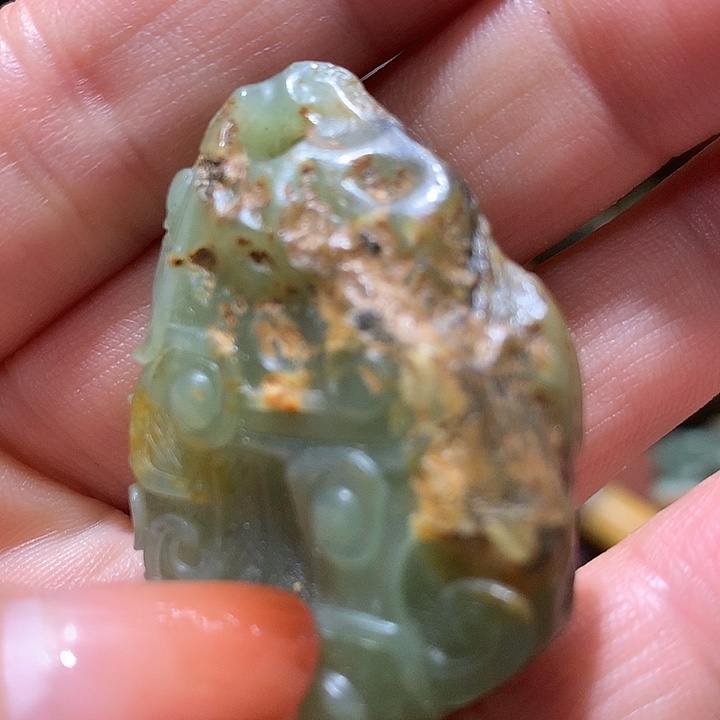 未镶嵌岫岩河磨玉（透闪石质玉）挂件麒*