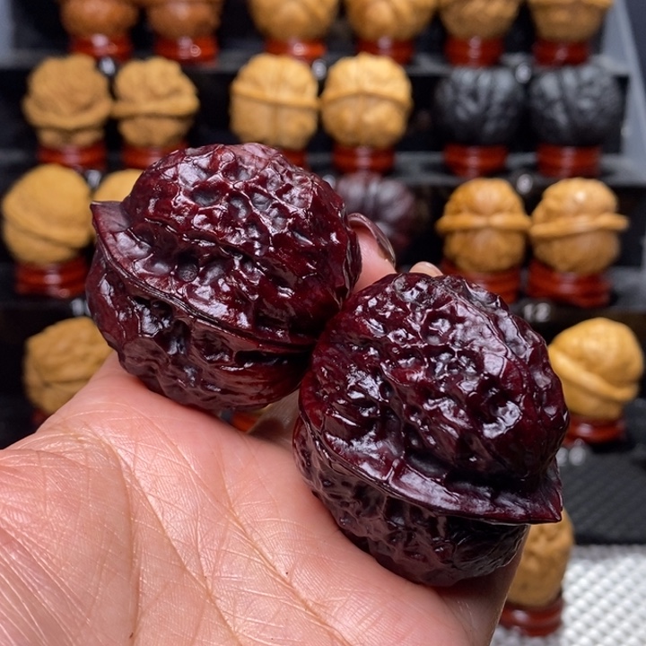 文玩核桃把件余****殇玄武金蝉999