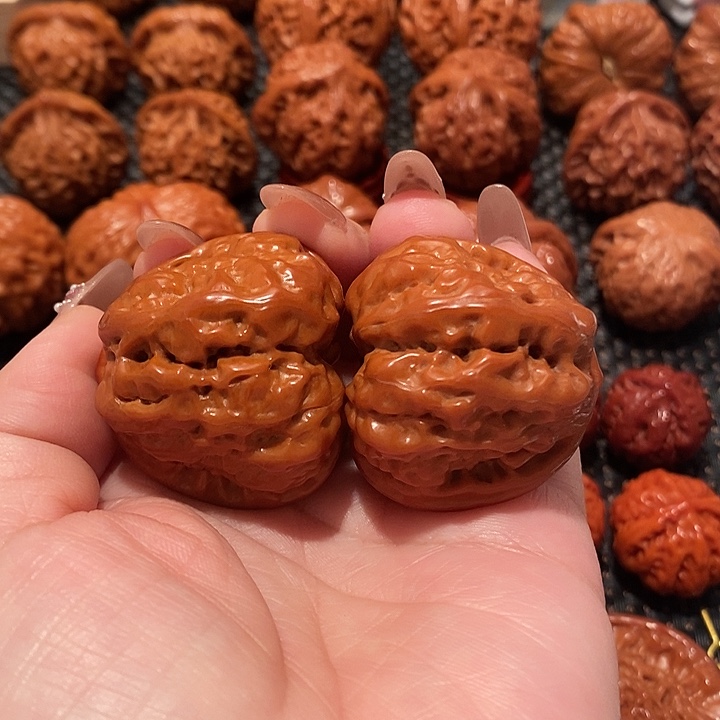 文玩核桃吊坠40蛤蟆头1129