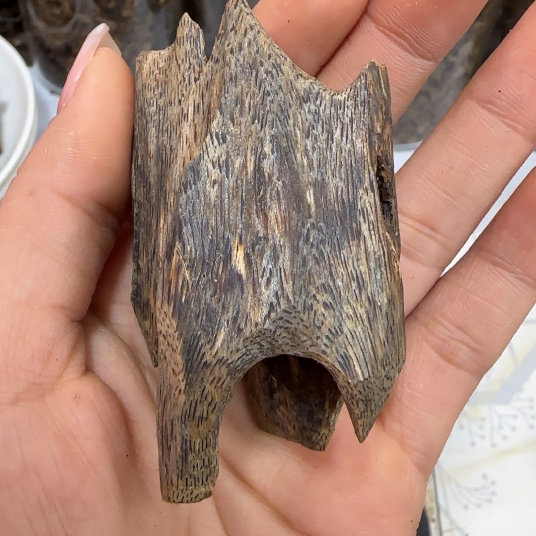 摆件沉香视****o奇楠沉香西瓜叶块料21