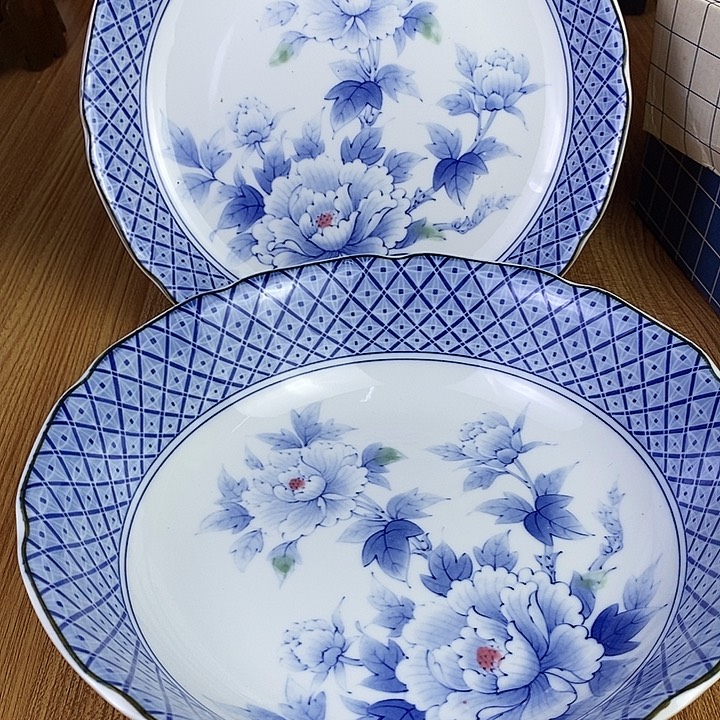 瓷器铜铁器木器盘子花瓶