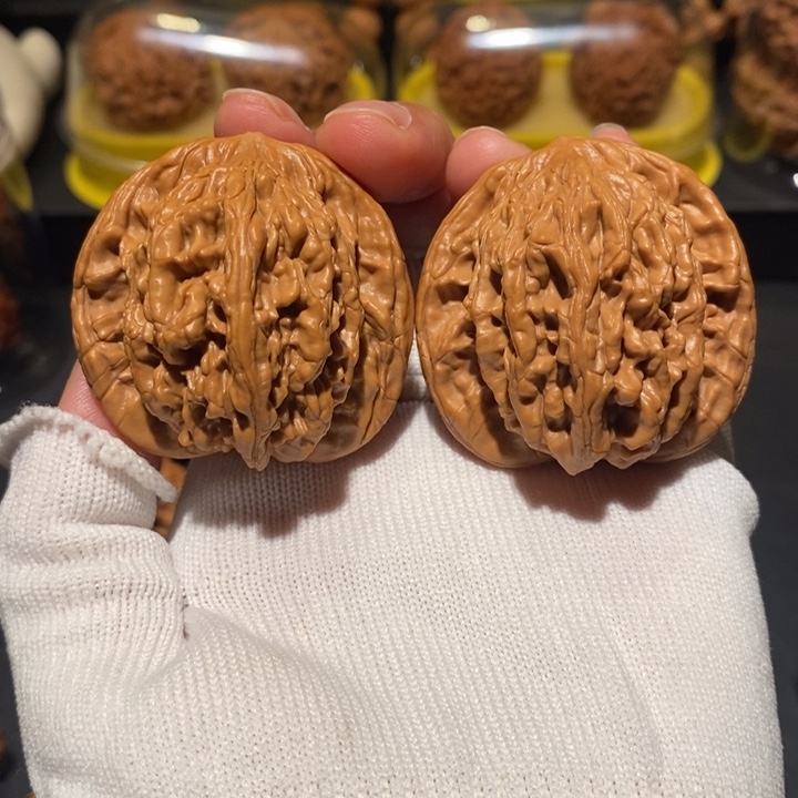 吊坠文玩核桃文玩核桃45尺虎头