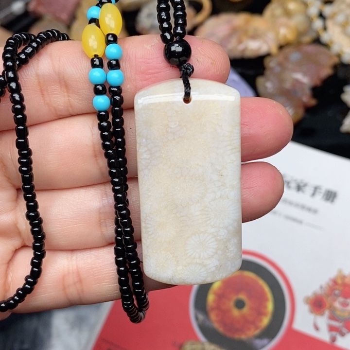 硅化珊瑚（珊瑚玉）手镯未镶嵌