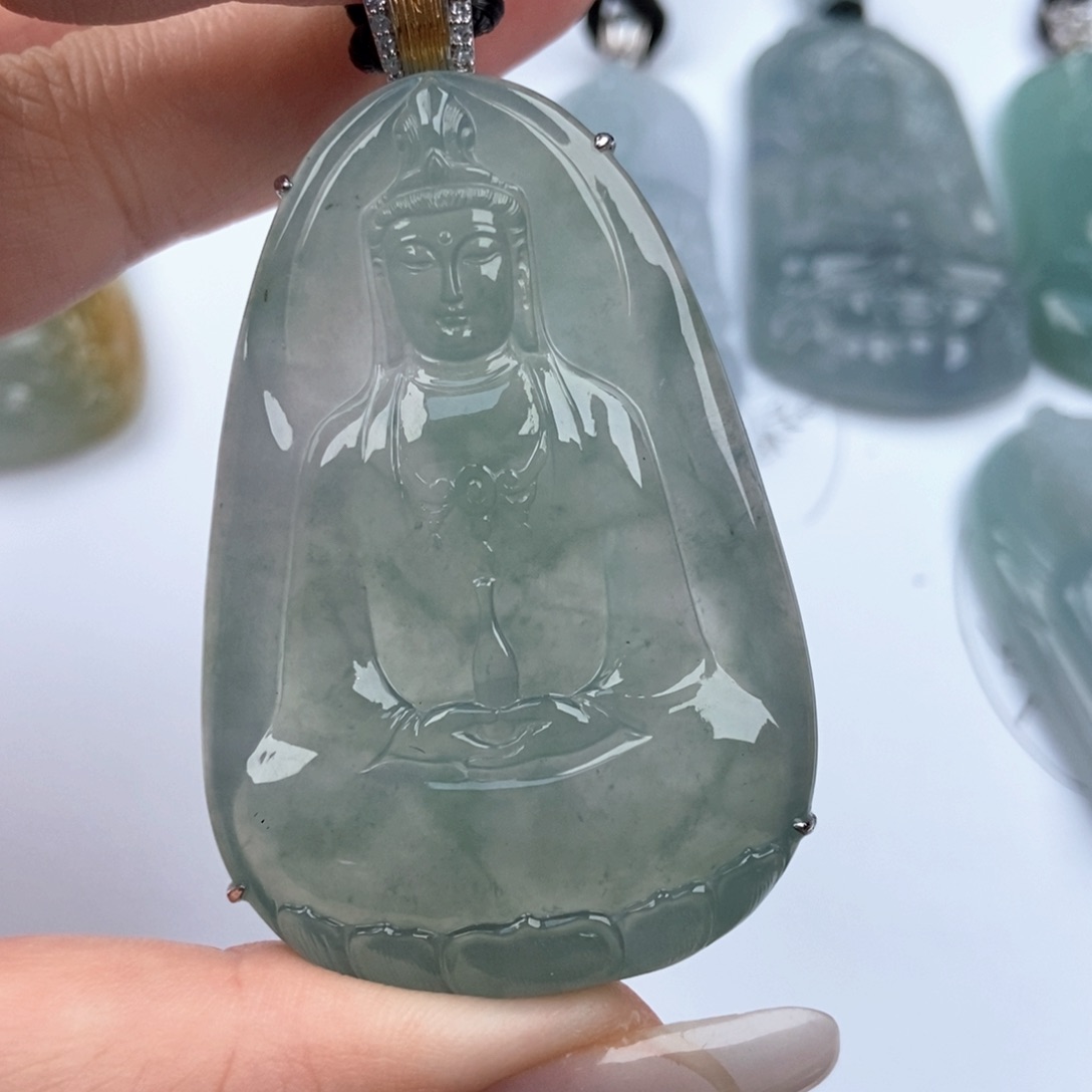 翡翠颈饰未镶嵌墨***1