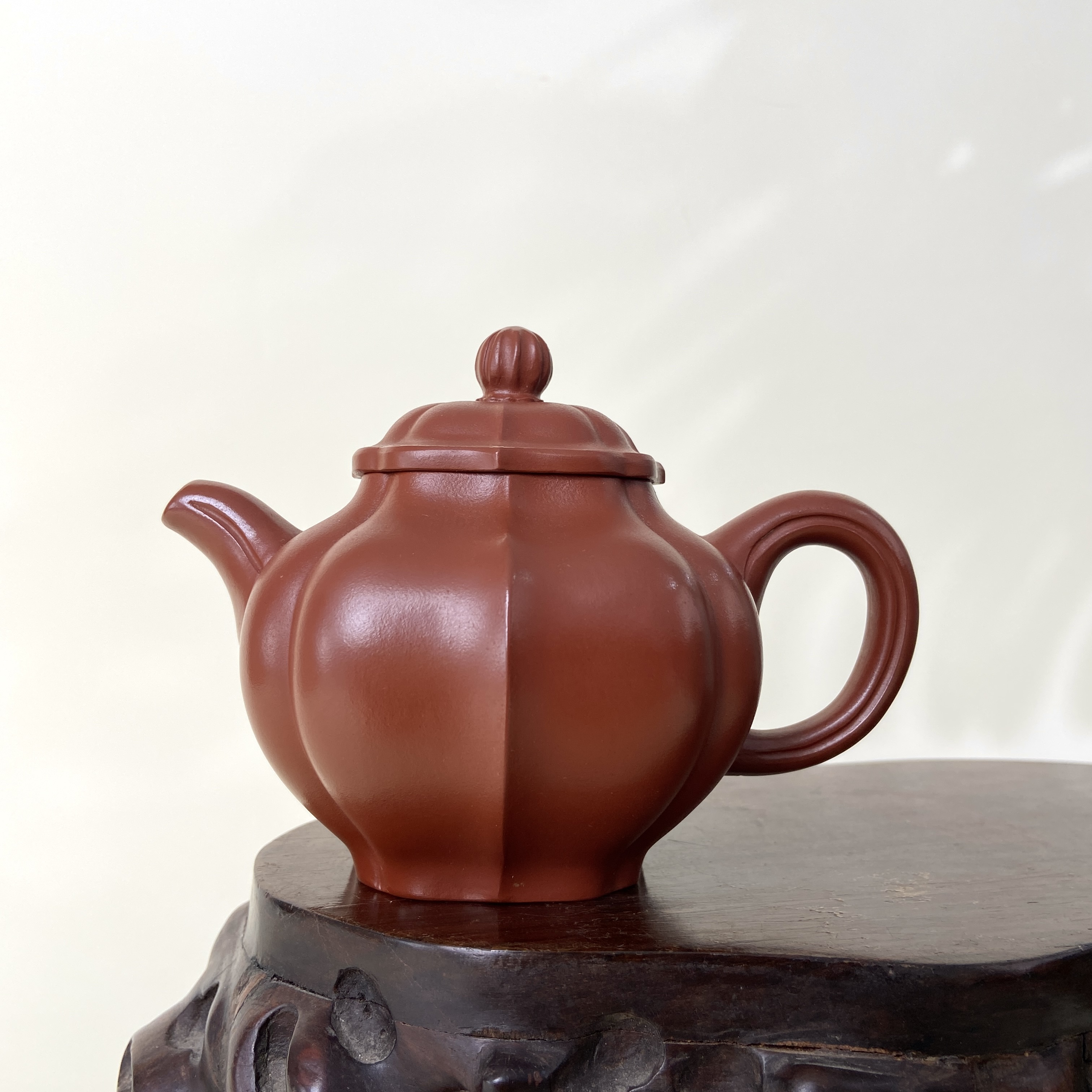 宜兴手工紫砂陶 （方开明）260cc茶壶GS4222-8