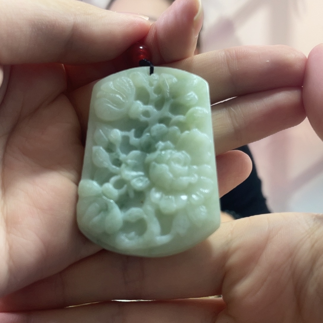 蛇纹石玉未镶嵌吊坠(赠链)