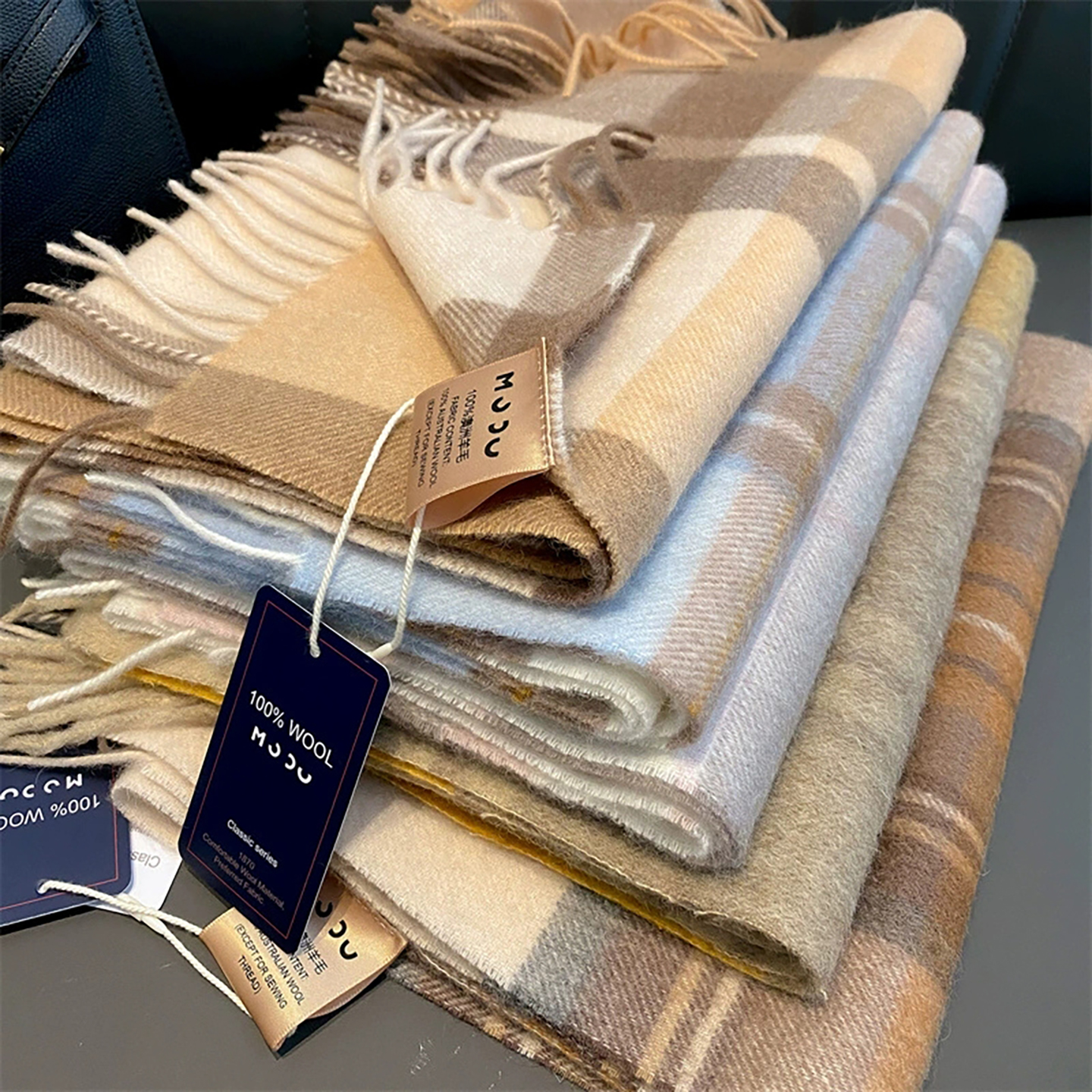 100%羊毛围巾时尚保暖韩版男女学生围巾披肩简约条纹格子