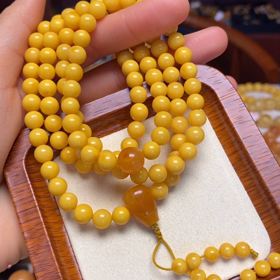 【闪购商品】蜜蜡颈饰未镶嵌项链