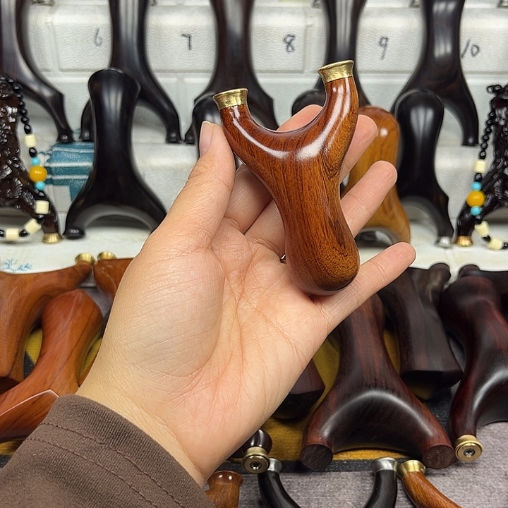 木沙铁快压小胖。。。